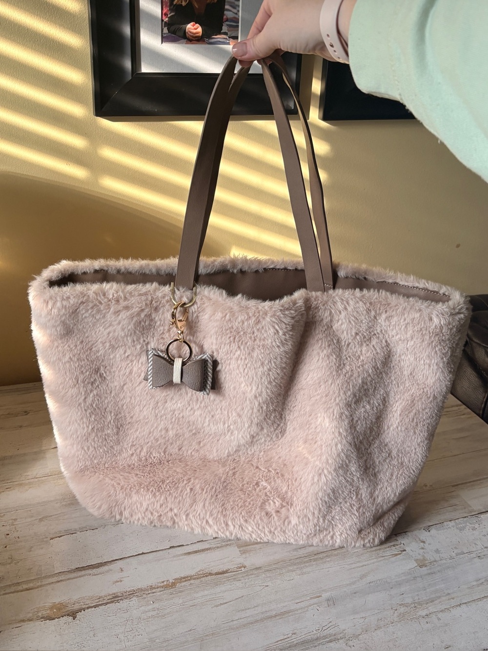 Faux Fur Tote Bag - Cream